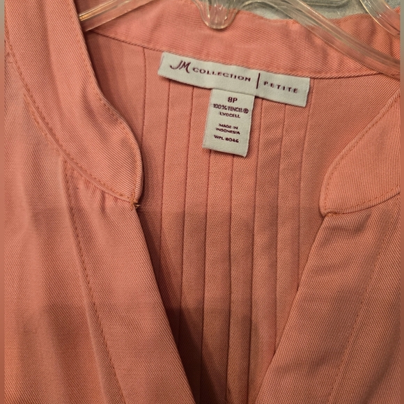 Pretty peach colored, long sleeve button-up blouse. Great condition. - Picture 7 of 7